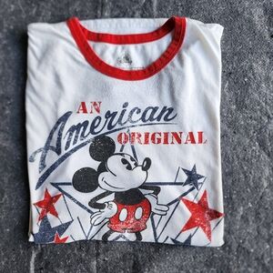 Disney Mickey Mouse 'An American Original' T-Shirt - White and Red